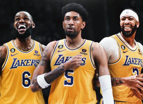 实时比分查询-底薪拿下顶级高炮台 佩林卡再为湖人带来惊喜操作