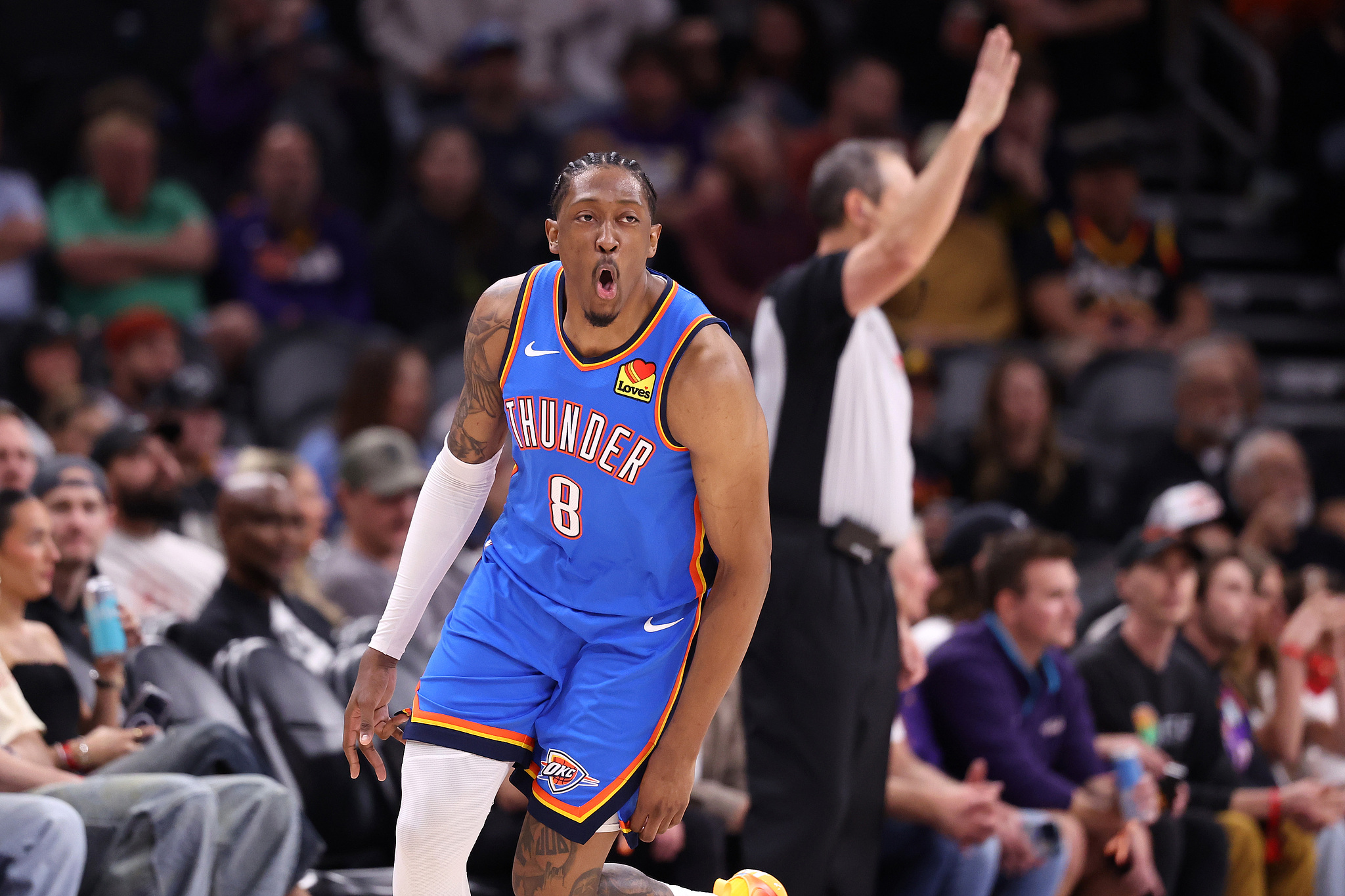 kaiyun网页版-杰威28+5霍姆格伦13分 雷霆轻取太阳取两连胜